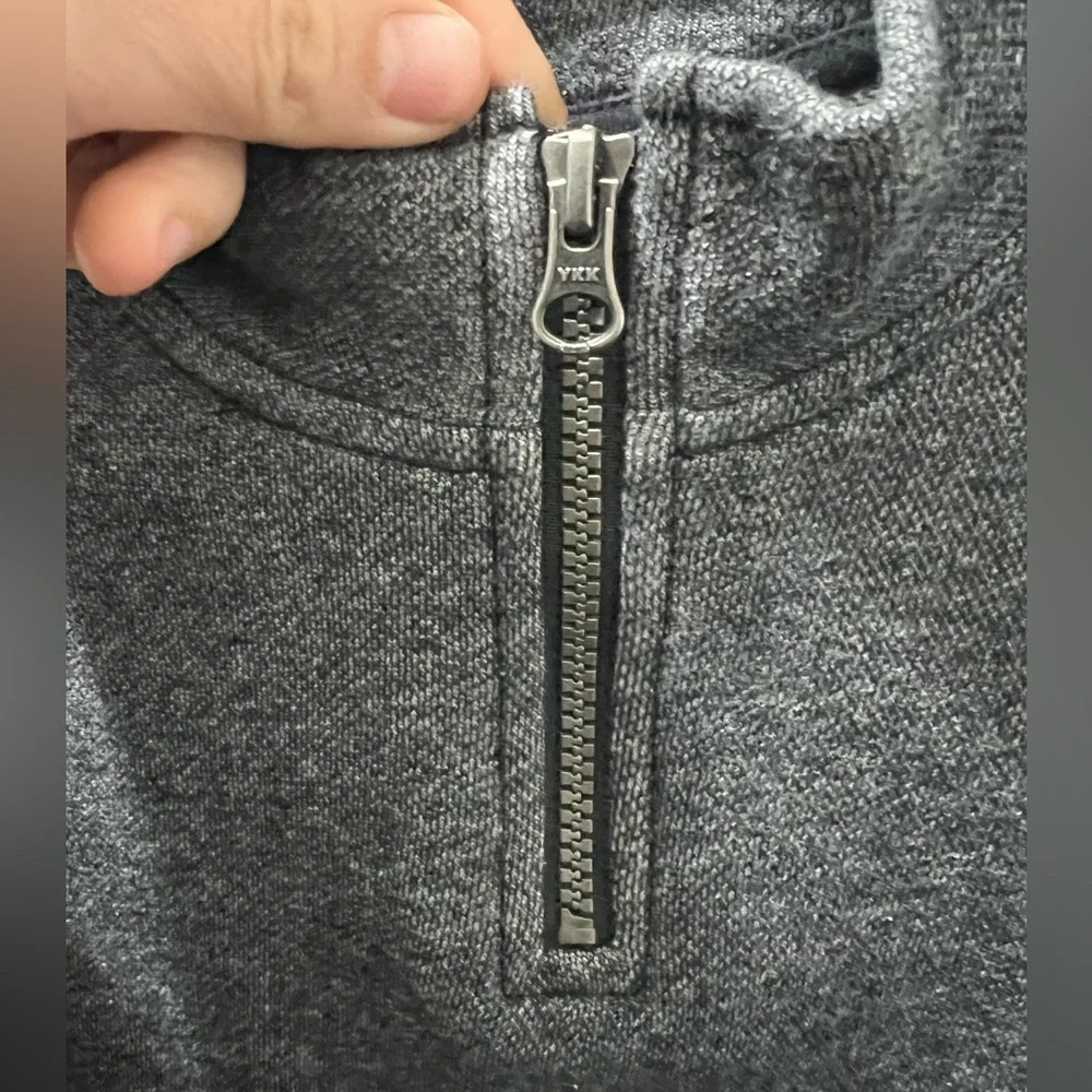 Children’s place toddler boys quarter‎ zip sweater size 4t